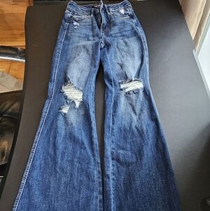 Judy Blue Distressed Flare Jeans in Dark Blue
